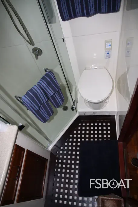 1983 Sea Ranger 45 Trawler - Media 20