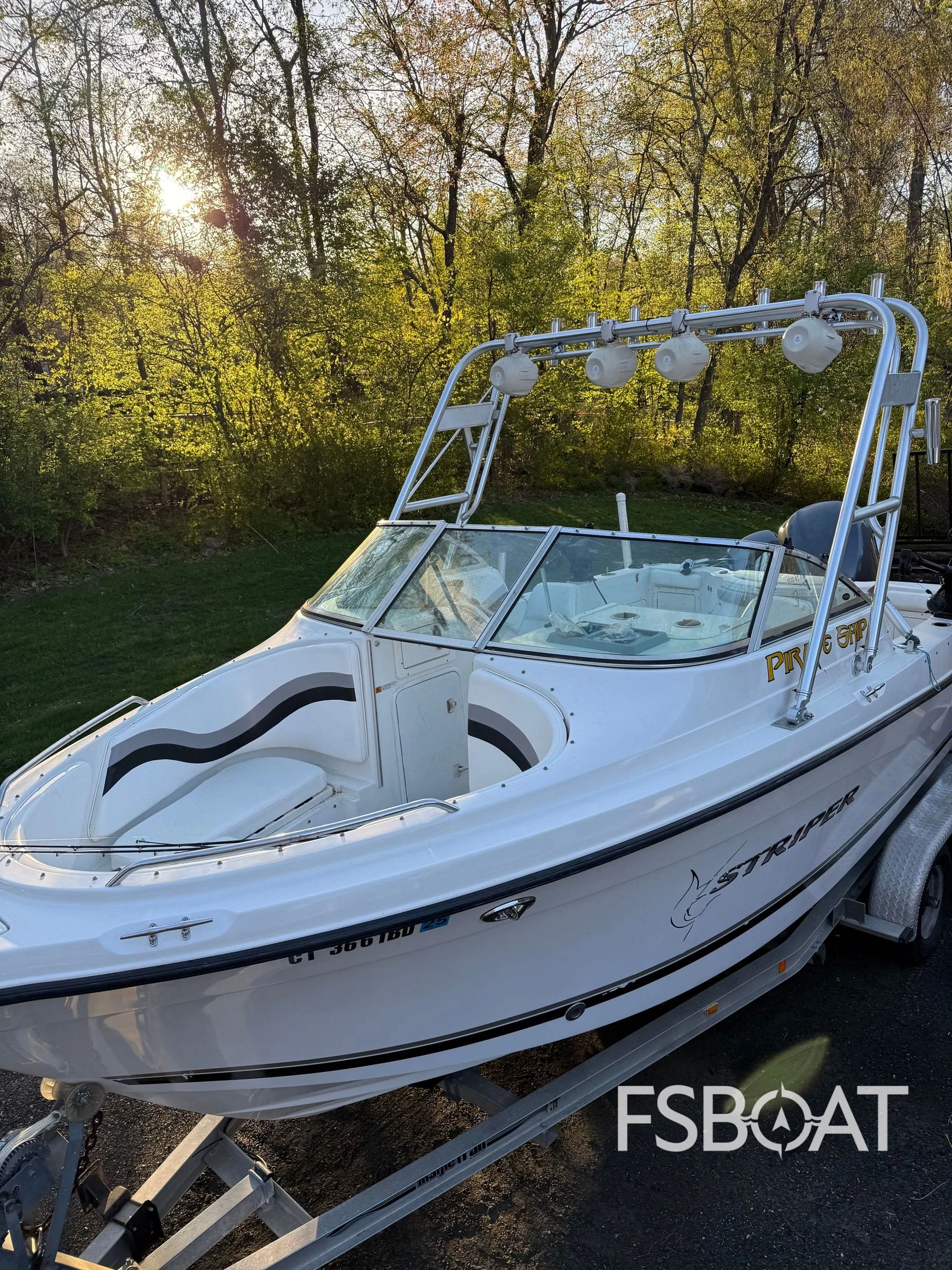2002 Seaswirl Striper 2101 DC - Media 7