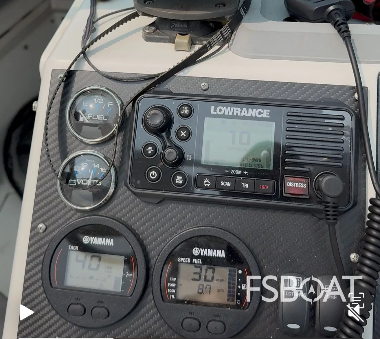 2002 Seaswirl Striper 2101 DC - Media 2