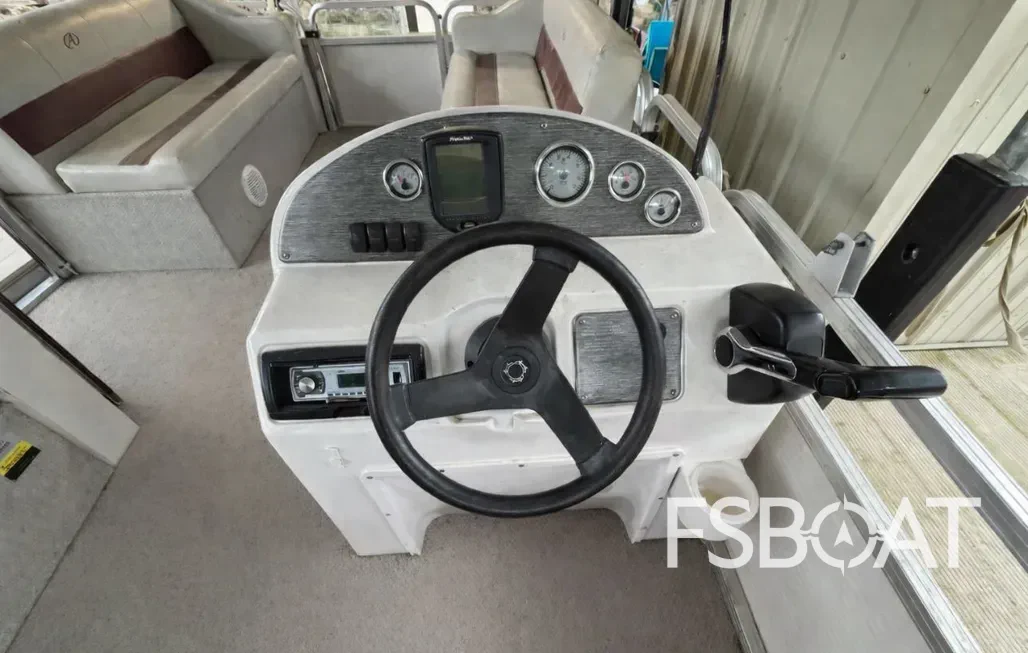 2007 Pontoon 20ft Pontoon - Media 5