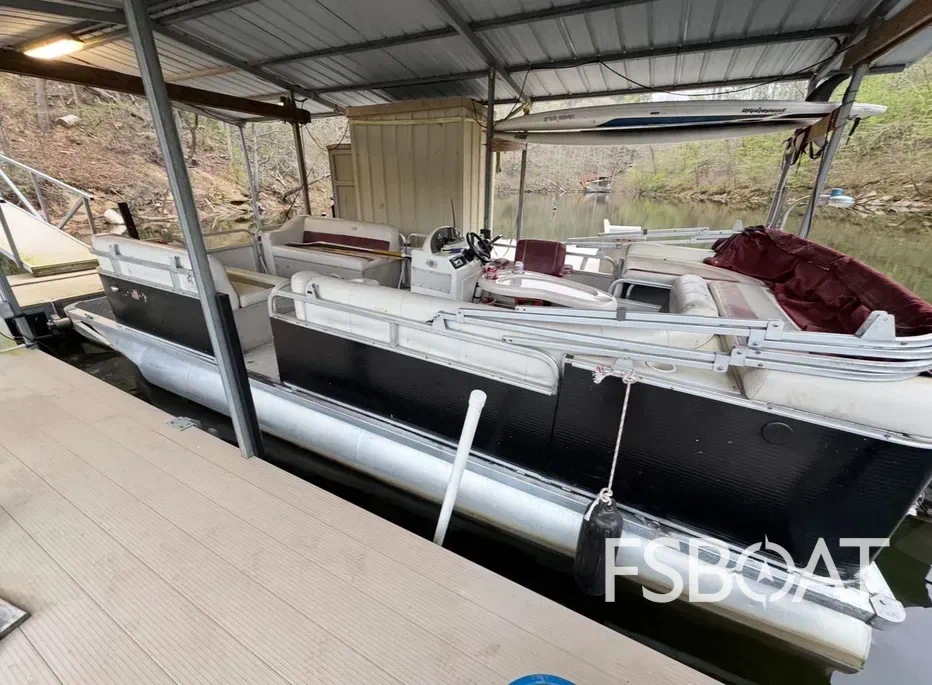 2007 Pontoon 20ft Pontoon - Media 2