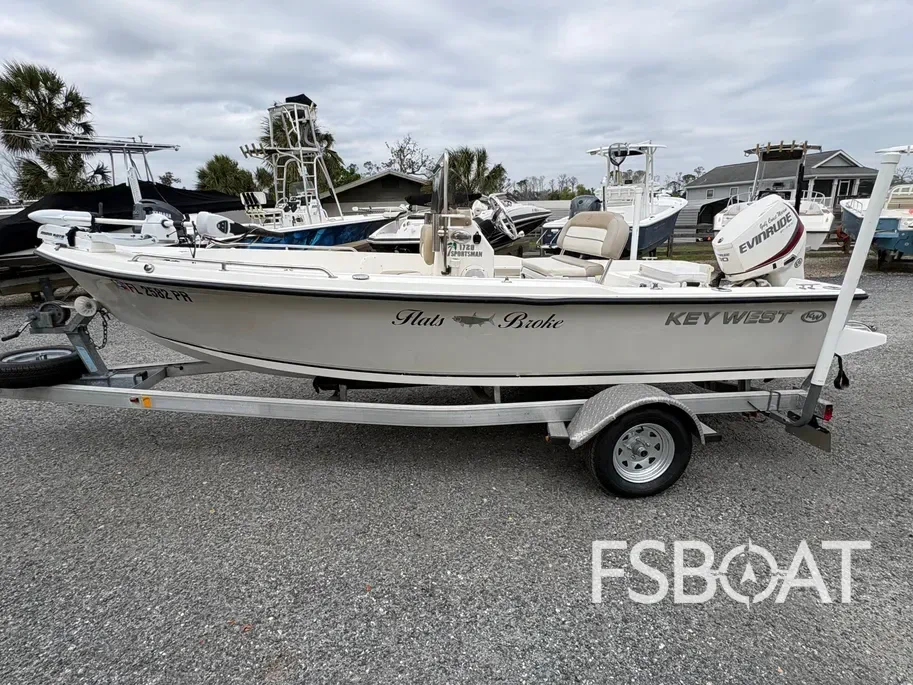 2014 Key West 1720 Center Console