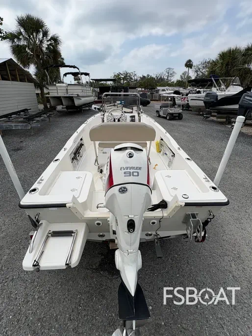 2014 Key West 1720 Center Console - Media 11
