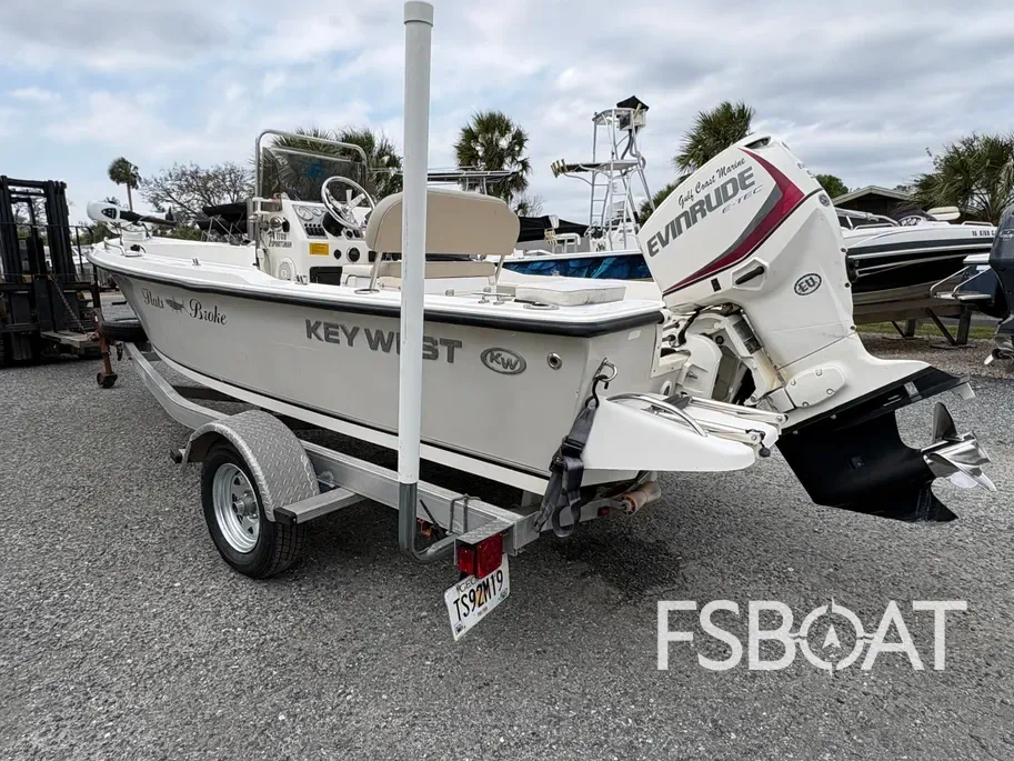2014 Key West 1720 Center Console - Media 3