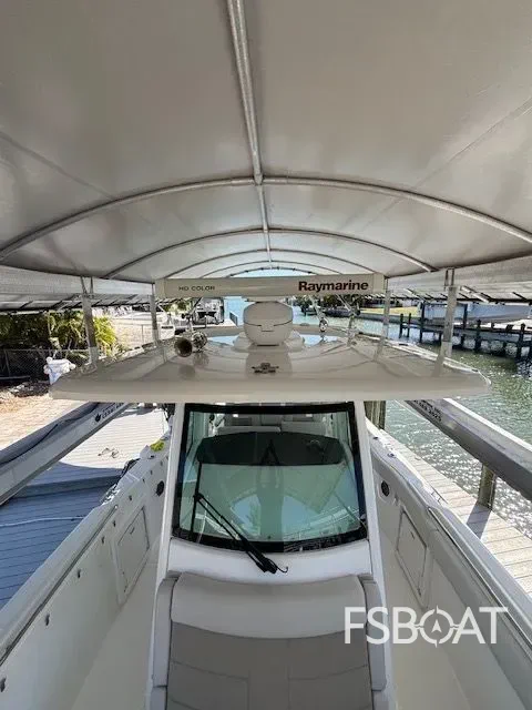 2017 Boston Whaler 330 Outrage - Media 4