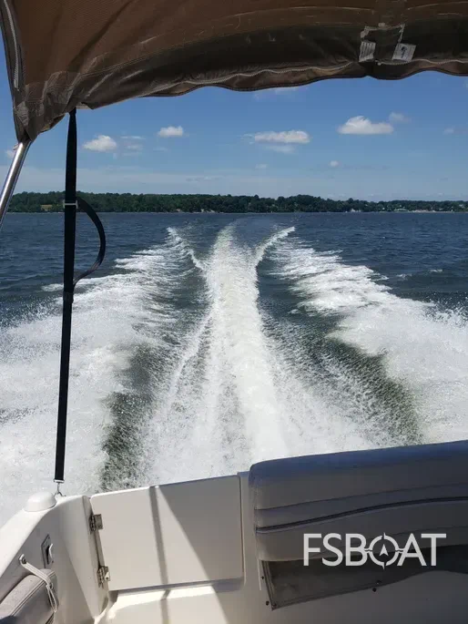 2007 Larson Cabrio 260 - Media 7