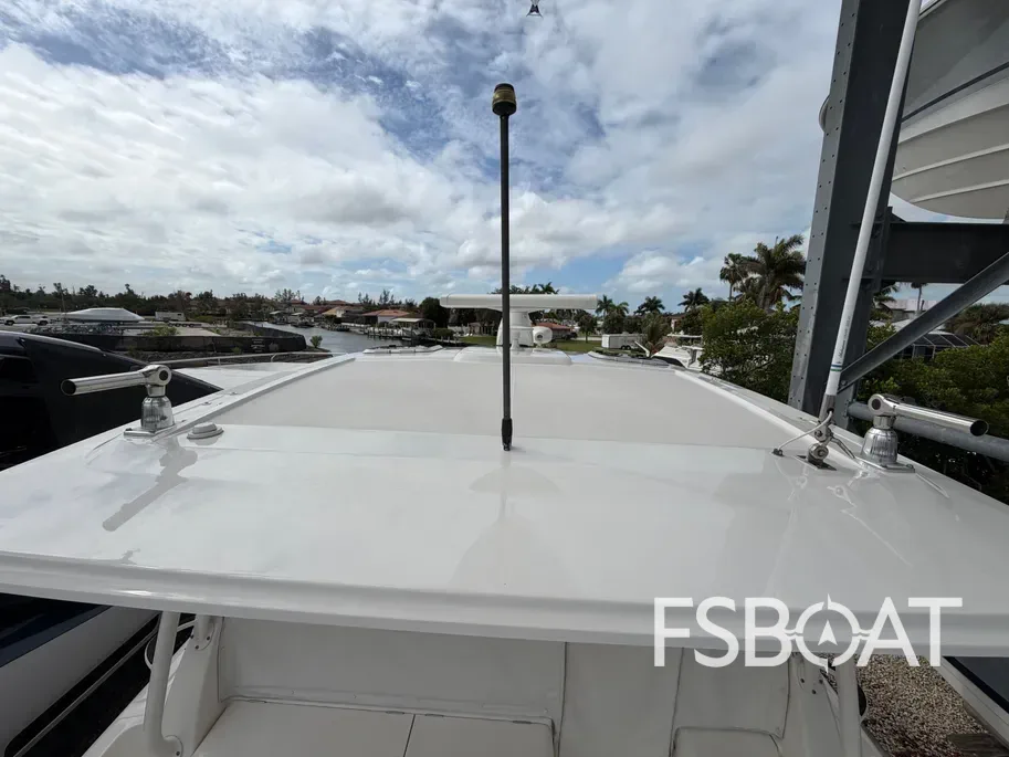 2017 Pursuit OS 385 Offshore - Media 17