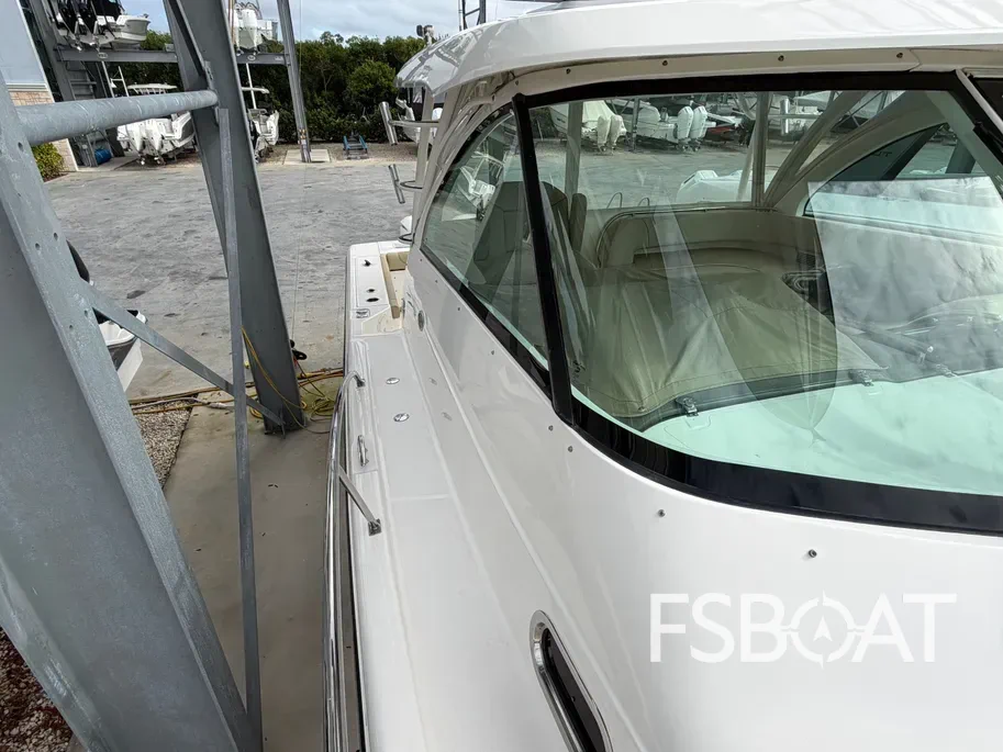 2017 Pursuit OS 385 Offshore - Media 21