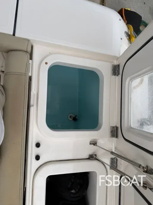 2017 Pursuit OS 385 Offshore - Media 9