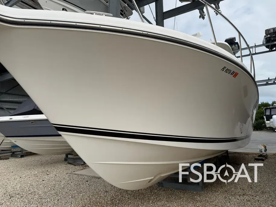 2017 Pursuit OS 385 Offshore - Media 4