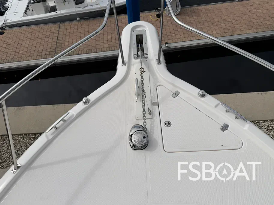 2017 Pursuit OS 385 Offshore - Media 20