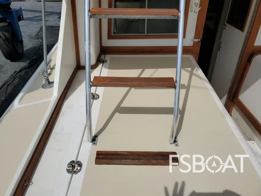 1987 Blackfin Flybridge - Media 7