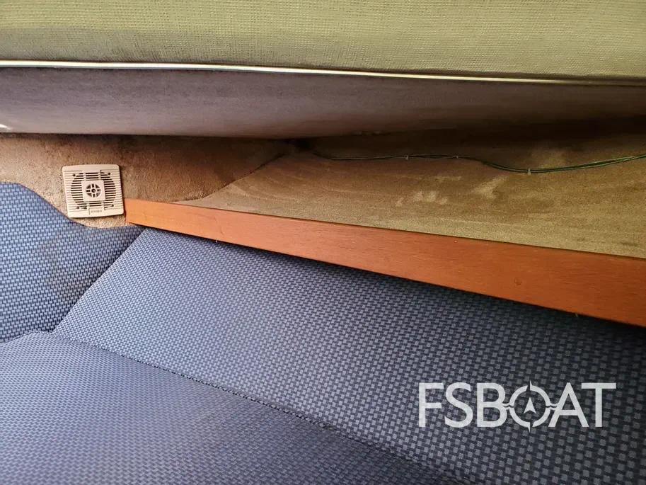 1987 Blackfin Flybridge - Media 16