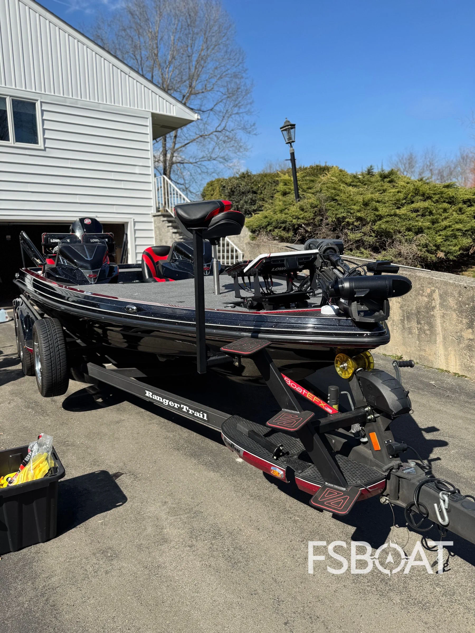 2021 Ranger Z521 Comanche