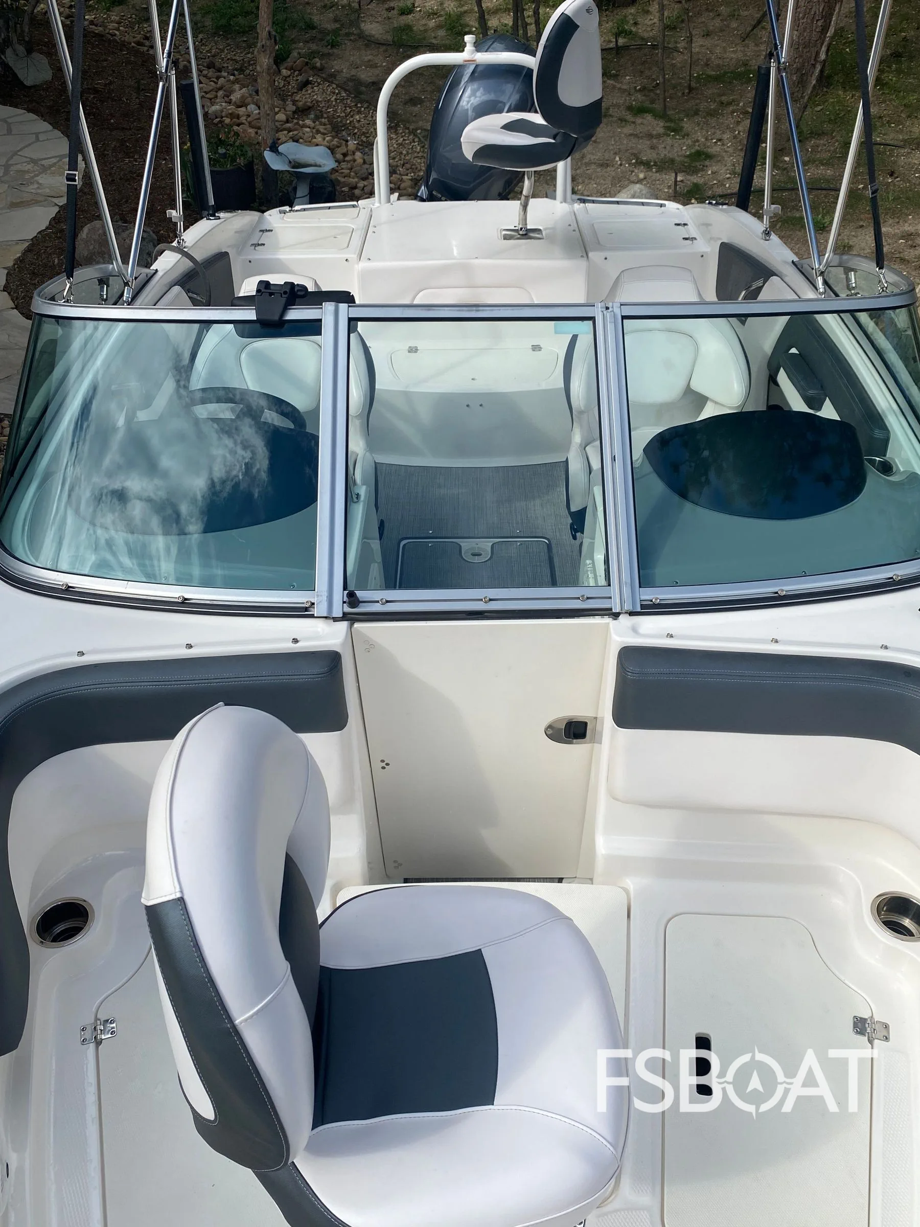 2020 Chaparral 21 SSi Ski & Fish OB - Media 3