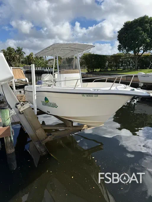 2006 Seaswirl Striper Center Console - Media 2