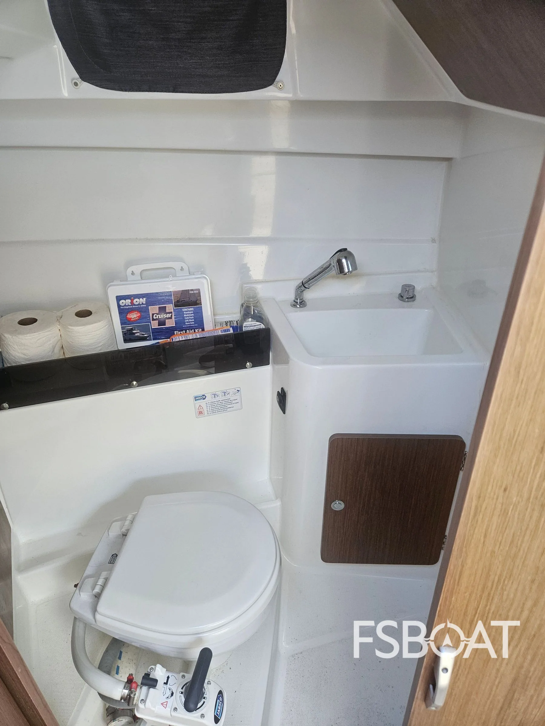 2021 Beneteau Antares 8 - Media 5