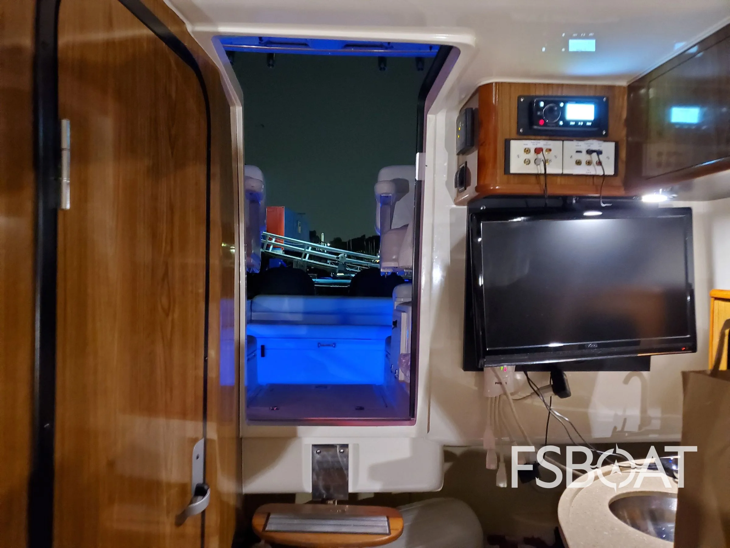 2008 Pursuit OS 285 Offshore - Media 15