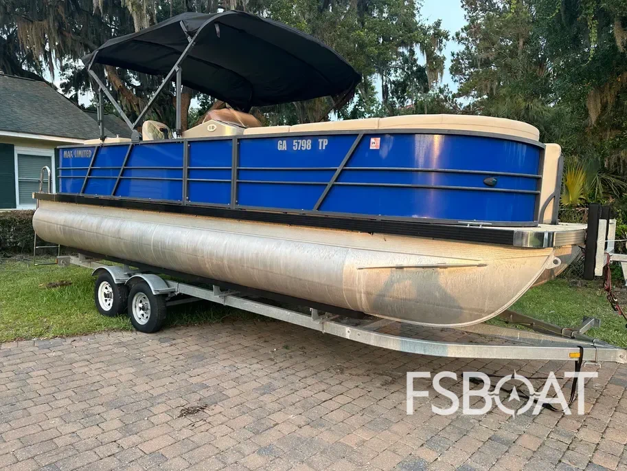 2023 Massimo Marine 24 Limited Max - Media 4