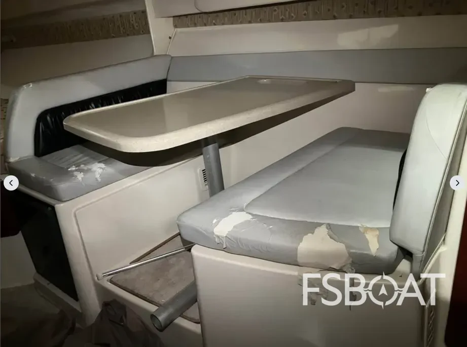 2001 Wellcraft 3000 Martinique - Media 8
