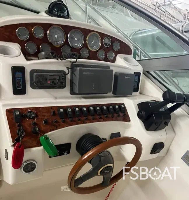 2001 Wellcraft 3000 Martinique - Media 4