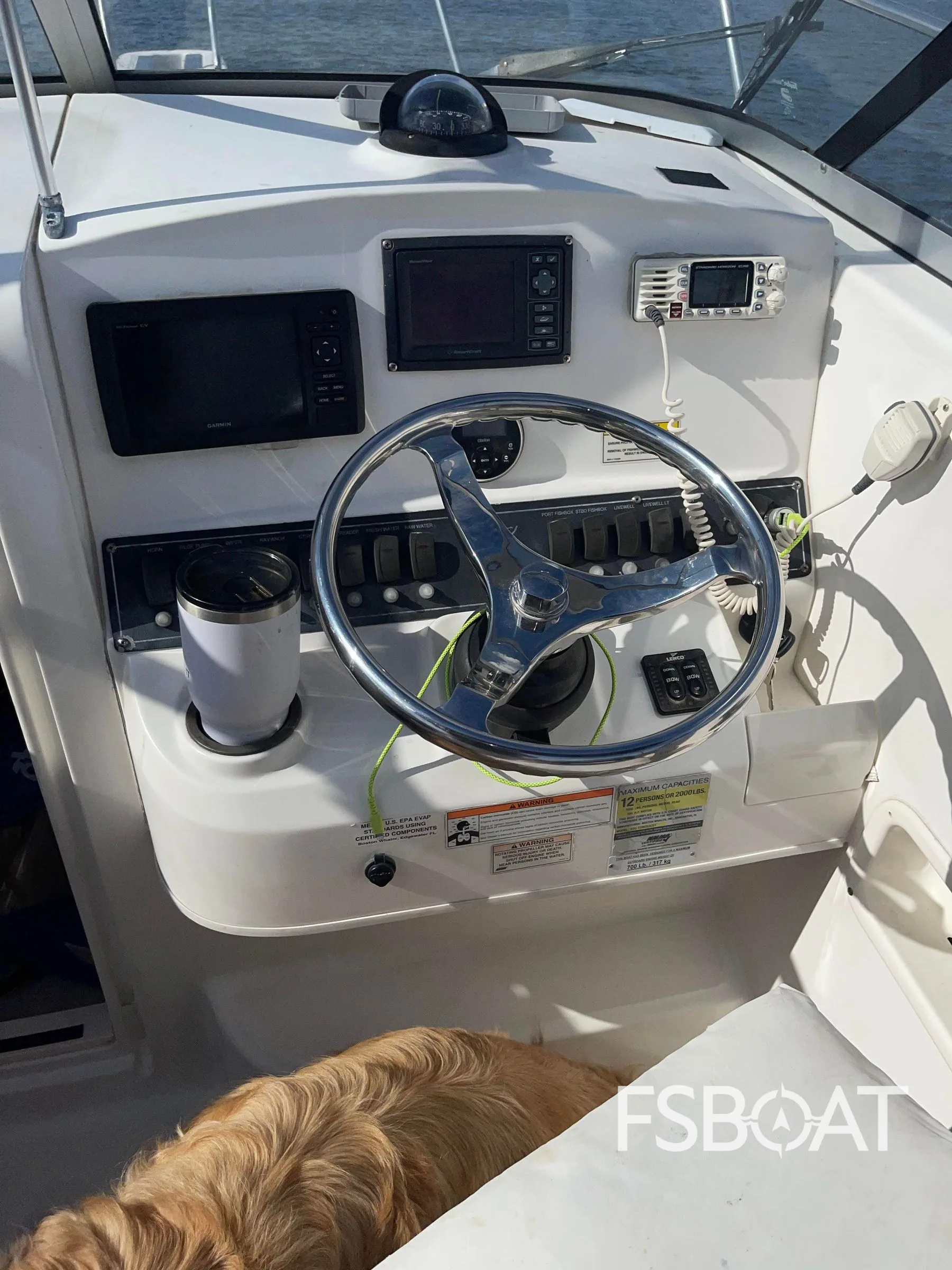 2010 Boston Whaler 235 Conquest - Media 9
