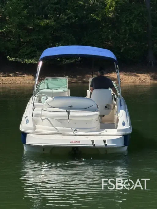 2005 Monterey 223 Explorer Sport - Media 20