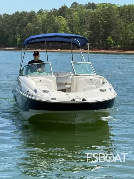 2005 Monterey 223 Explorer Sport - Media 2