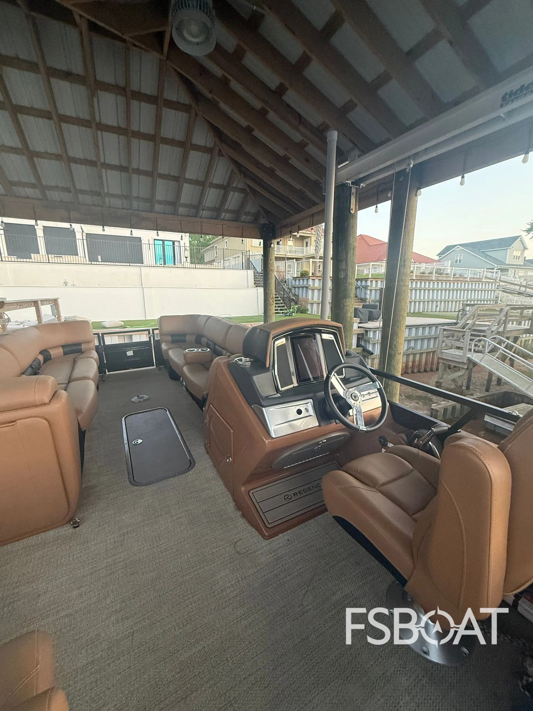 2023 Regency R250 L - Media 11