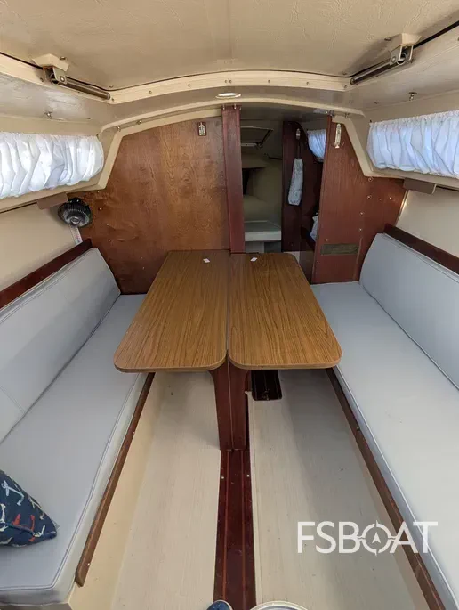 1985 Catalina 25 - Media 12
