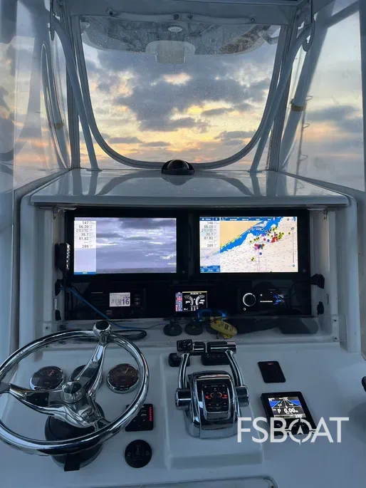 2010 Invincible 36 Open Fisherman - Media 2