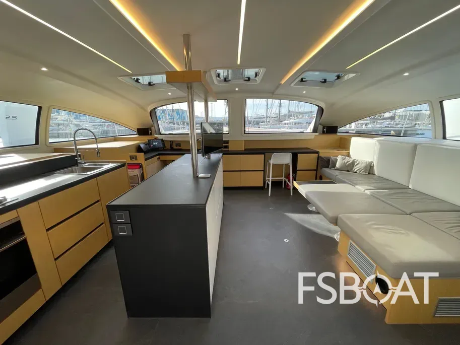 2018 Ice Yachts Ice Cat 61 - Media 10