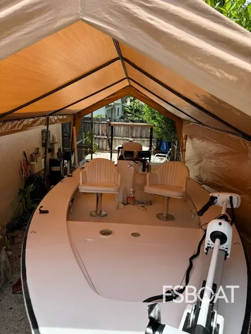 1985 Maverick Master Angler - Media 4