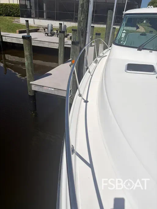 2005 Tiara Yachts Sovran - Media 3