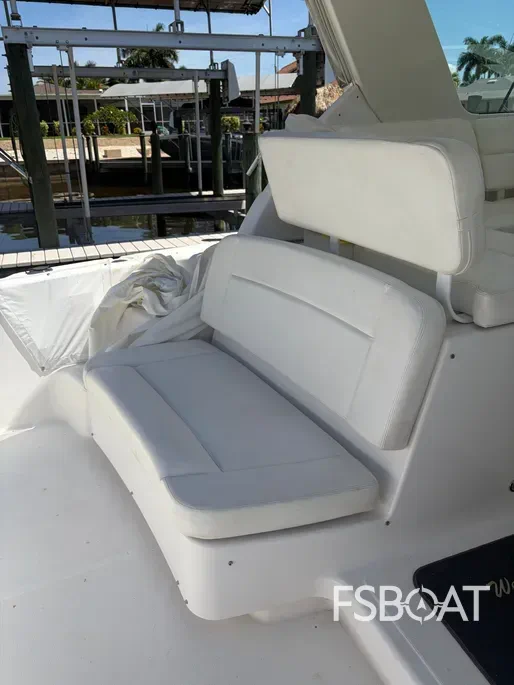 2005 Tiara Yachts Sovran - Media 7