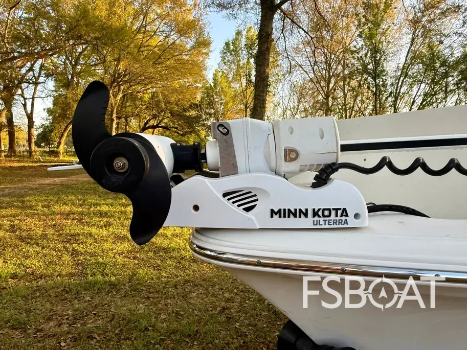 2013 Sea Hunt Triton 177 - Media 6