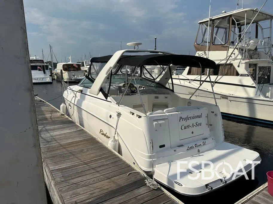 2005 Rinker Fiesta Vee 270