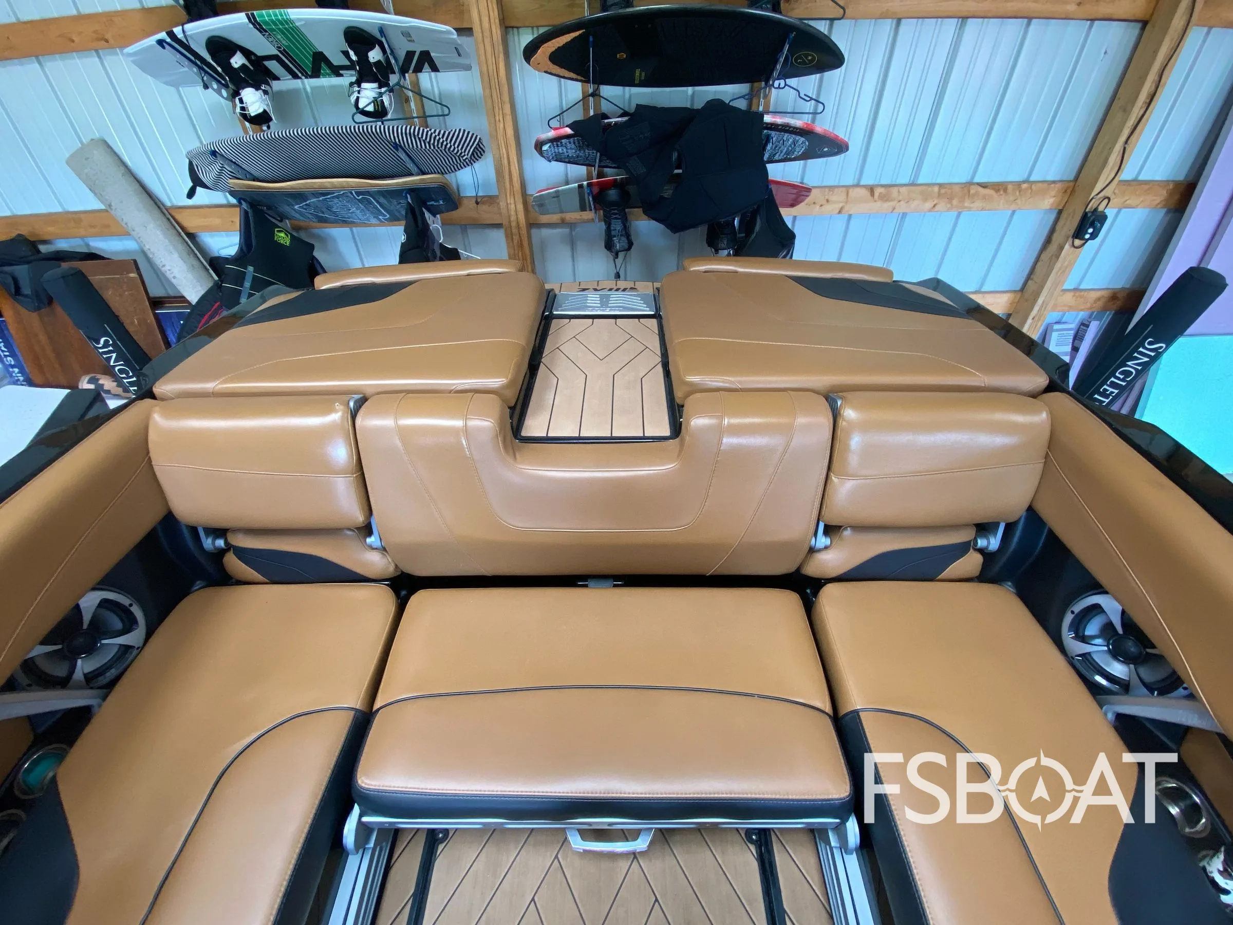 2019 Malibu Wakesetter 24 MXZ - Media 15
