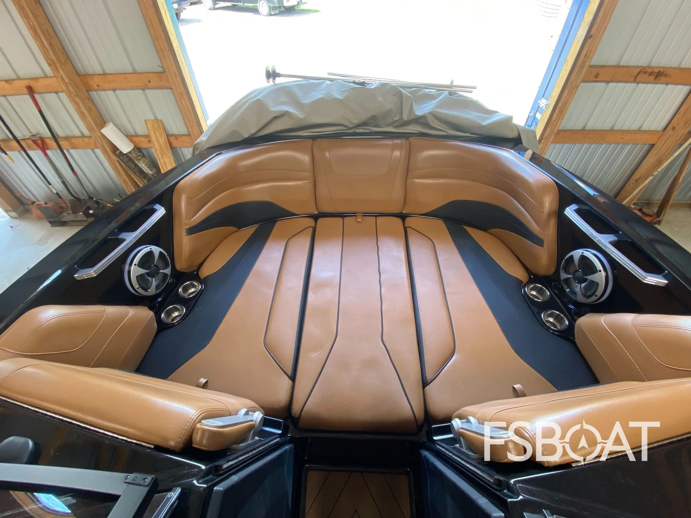 2019 Malibu Wakesetter 24 MXZ - Media 17