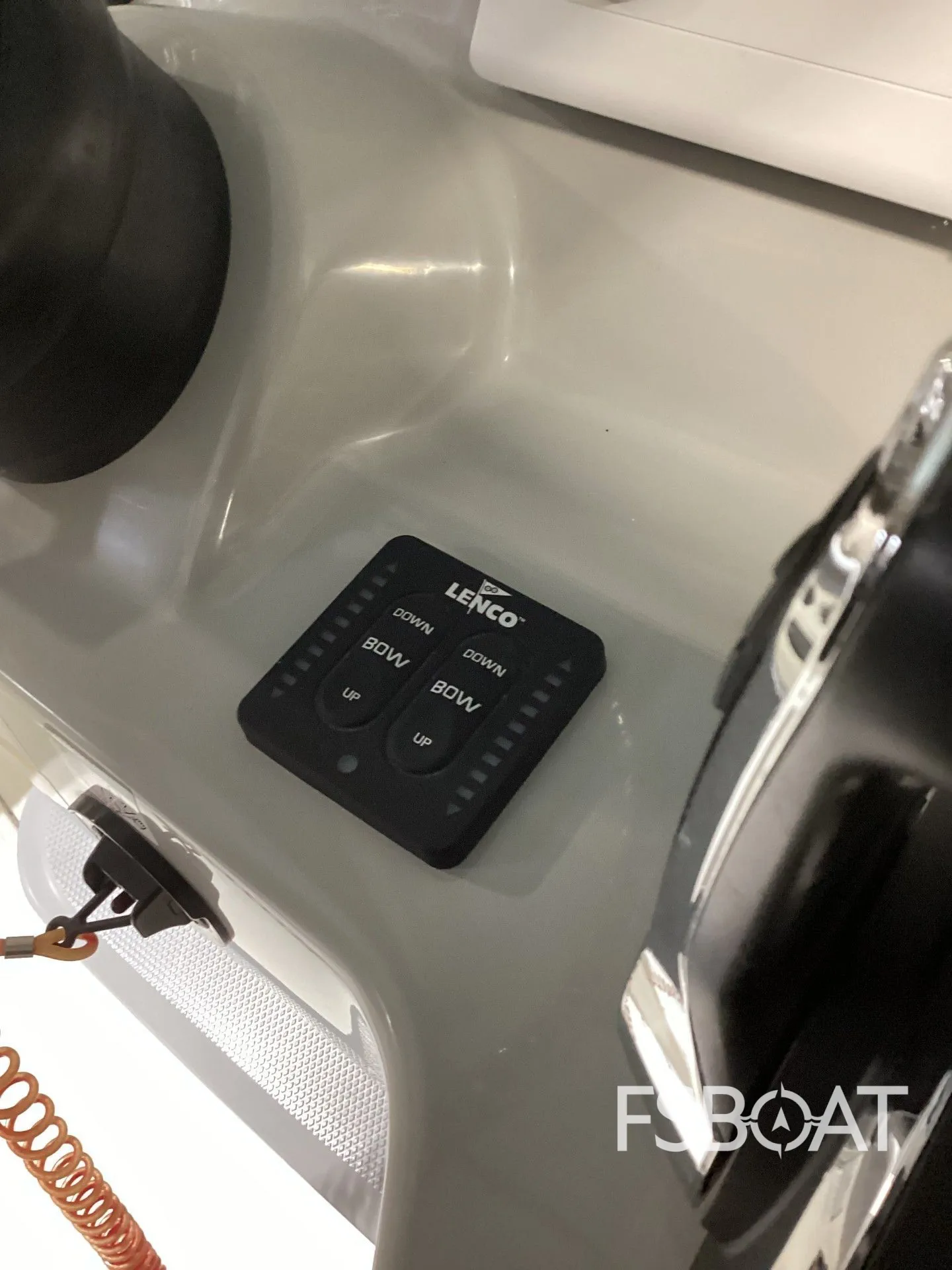 2023 Boston Whaler 280 Outrage - Media 12