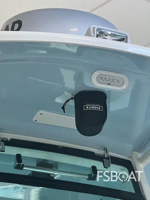 2023 Boston Whaler 280 Outrage - Media 13