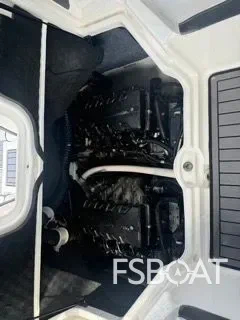 2018 Yamaha Boats 242 Limited S E-Series - Media 8