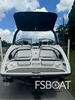 2018 Yamaha Boats 242 Limited S E-Series - Media 22