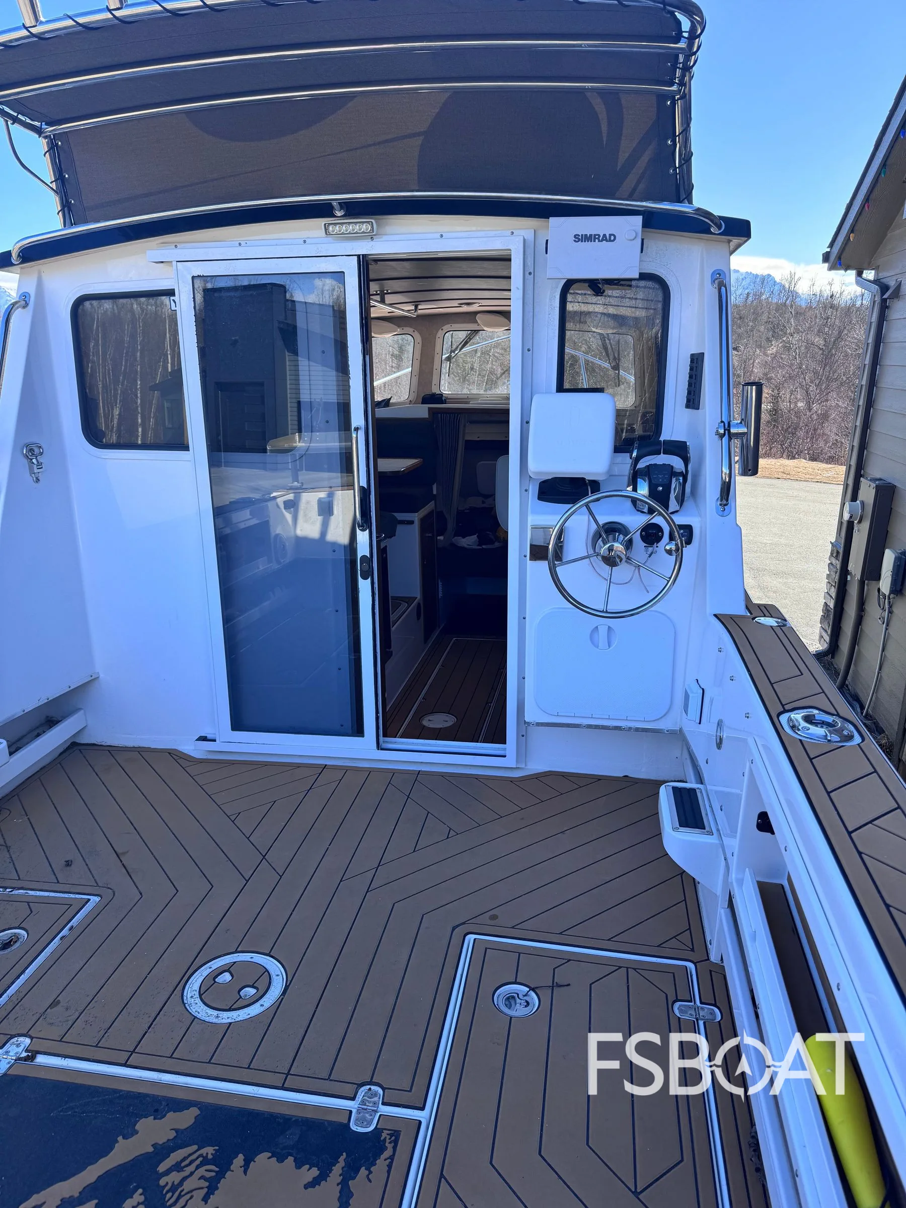 2020 SeaSport Kodiak 2600 - Media 5