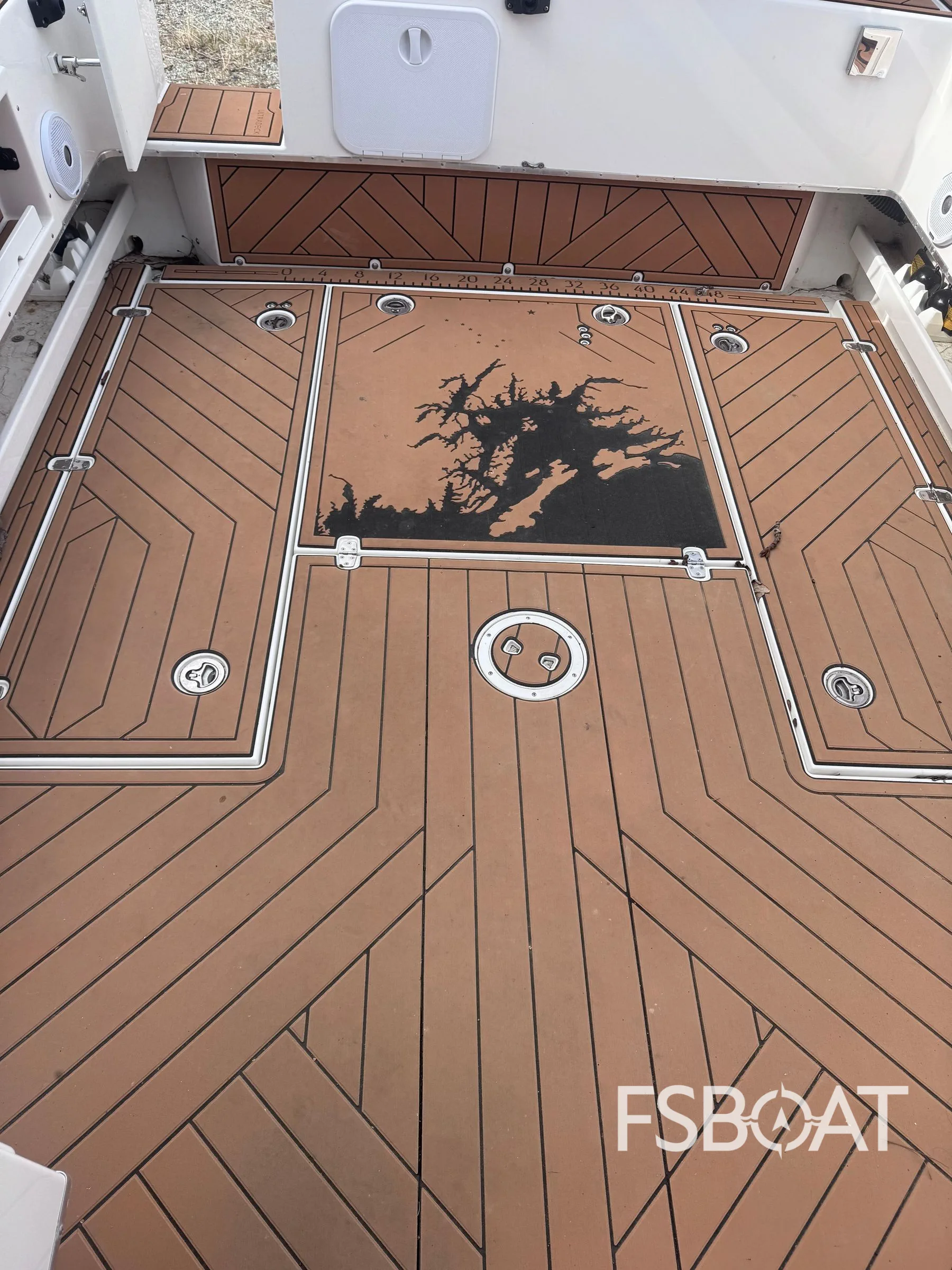 2020 SeaSport Kodiak 2600 - Media 13