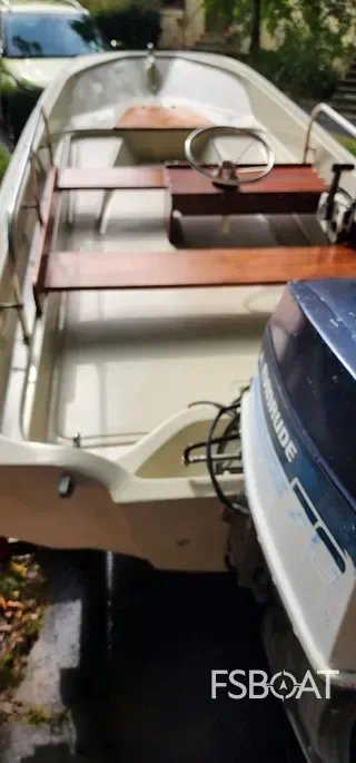 1979 Boston Whaler Sport 15 - Media 6