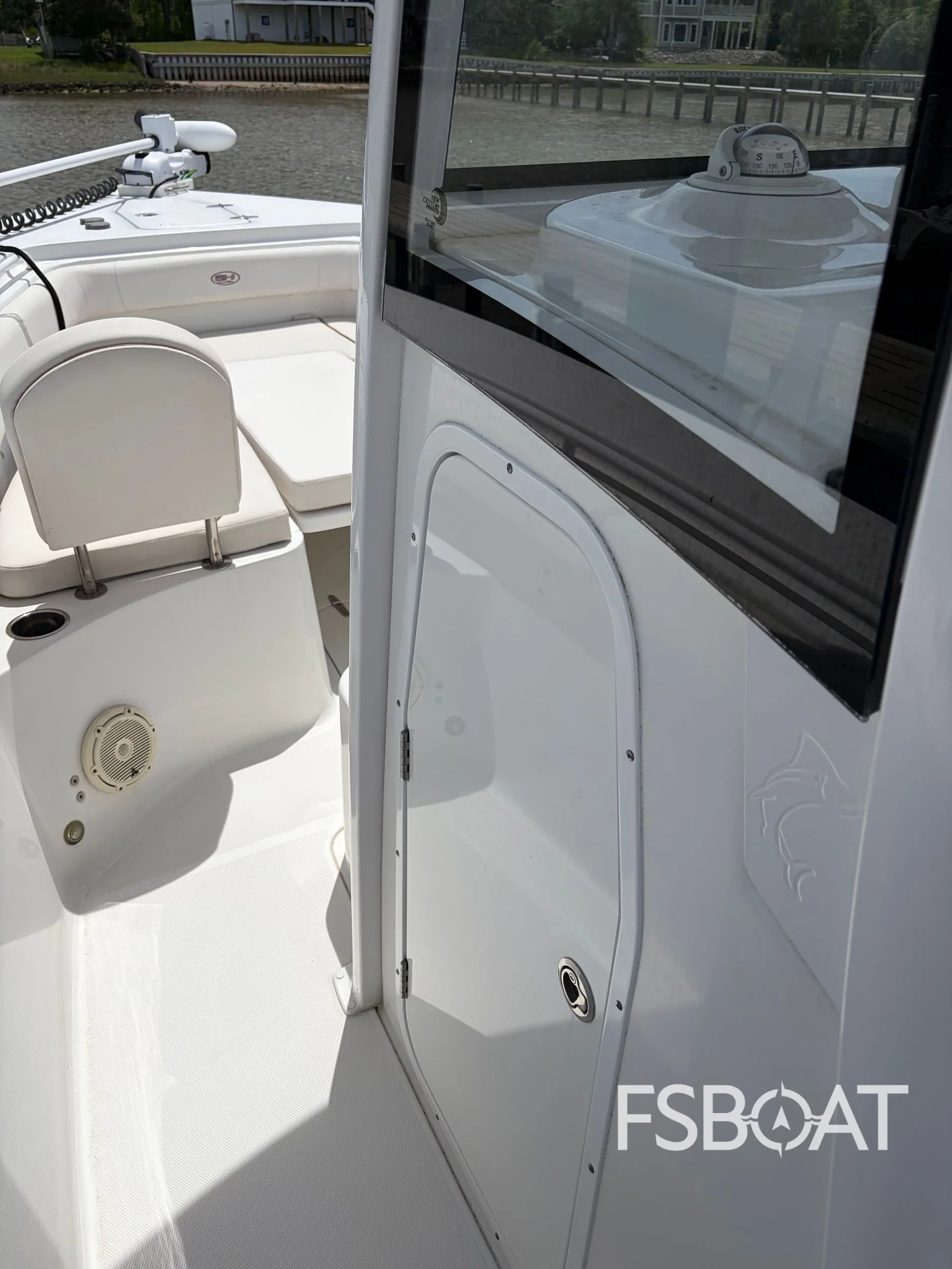 2021 Sea Hunt Gamefish 27 Forward Seating - Media 7