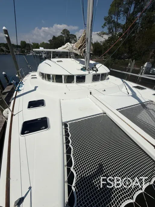 2001 Lagoon 41 - Media 3