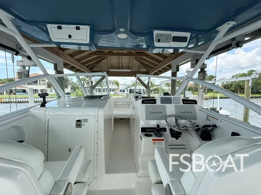 2020 Edgewater 280CX Crossover - Media 18
