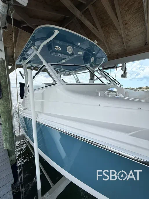 2020 Edgewater 280CX Crossover - Media 8